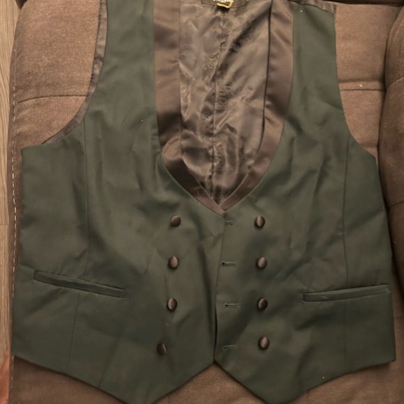 Forest Green vest - Picture 1 of 5